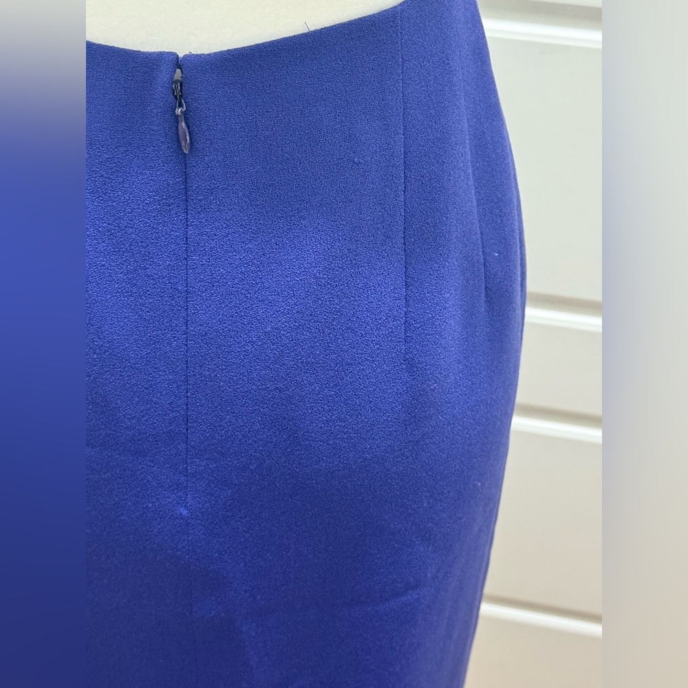 Linda Allard Ellen Tracy. Purple Crepe Wool Pencil Skirt. Size 10. - Picture 6 of 11